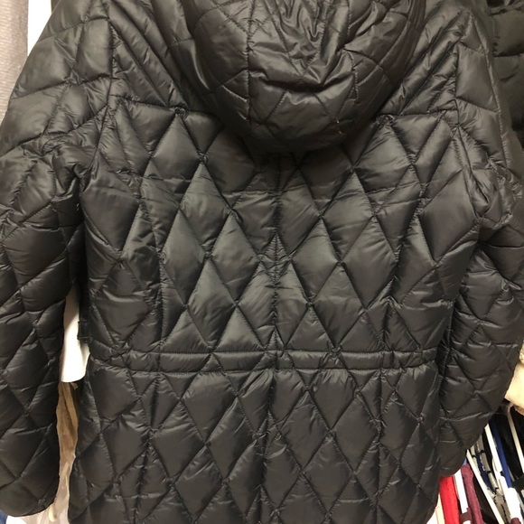 Michael Kors Puffer Jacket - Picture 5 of 10